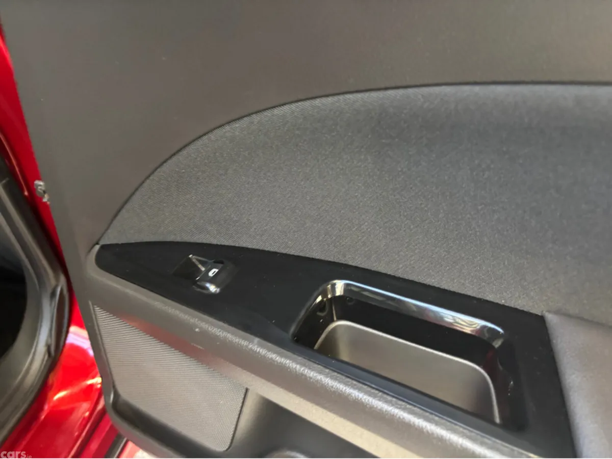 Ford Mondeo Hatchback, Diesel, 2015, Red