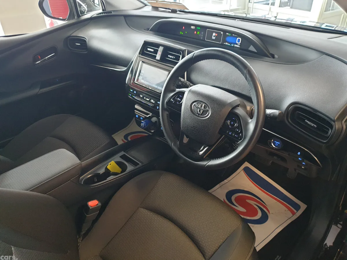 Toyota Prius Hatchback, Petrol Hybrid, 2021, Black