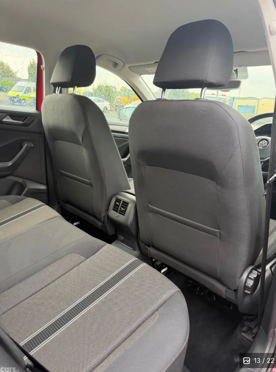 Volkswagen T-Roc SUV, Diesel, 2019, Red