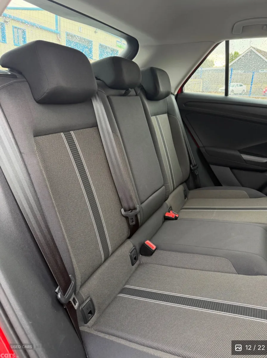 Volkswagen T-Roc SUV, Diesel, 2019, Red