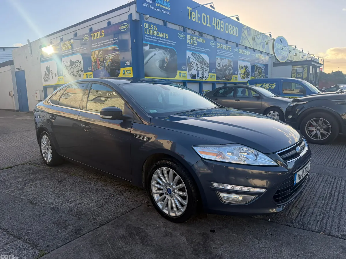 Ford Mondeo Hatchback, Diesel, 2014, Grey