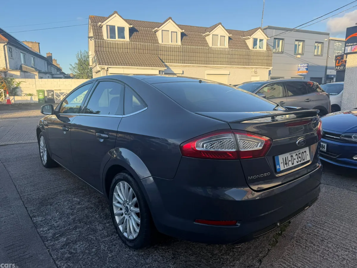 Ford Mondeo Hatchback, Diesel, 2014, Grey