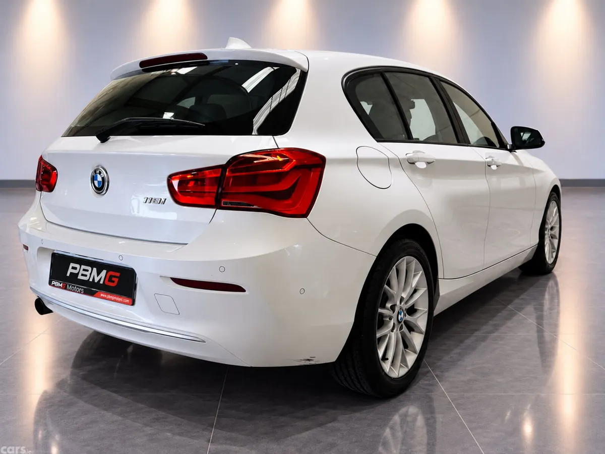 BMW 1-Series Hatchback, Petrol, 2019, White