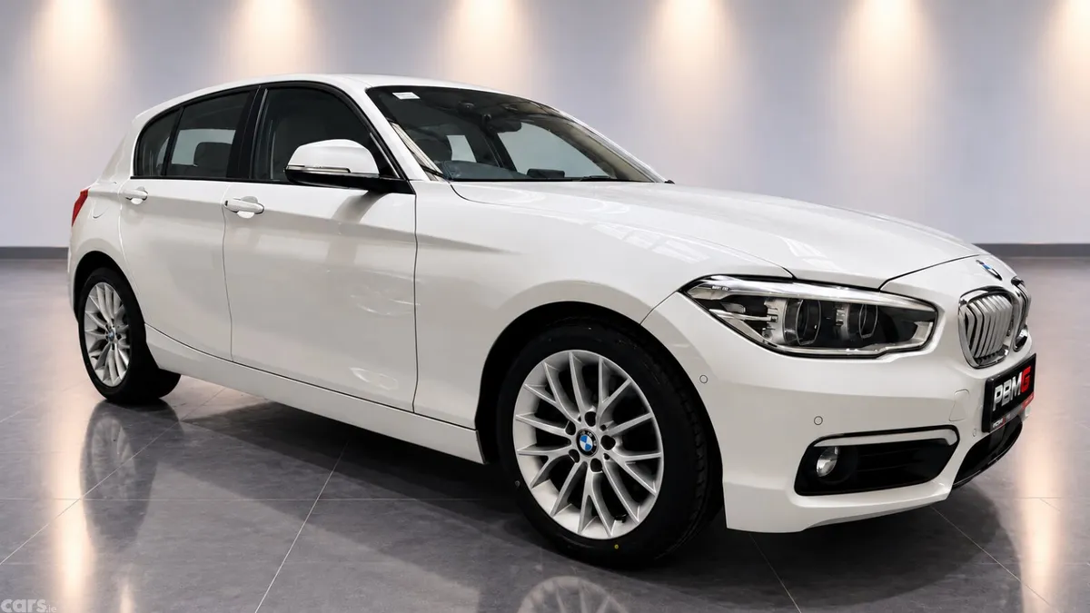 BMW 1-Series Hatchback, Petrol, 2019, White
