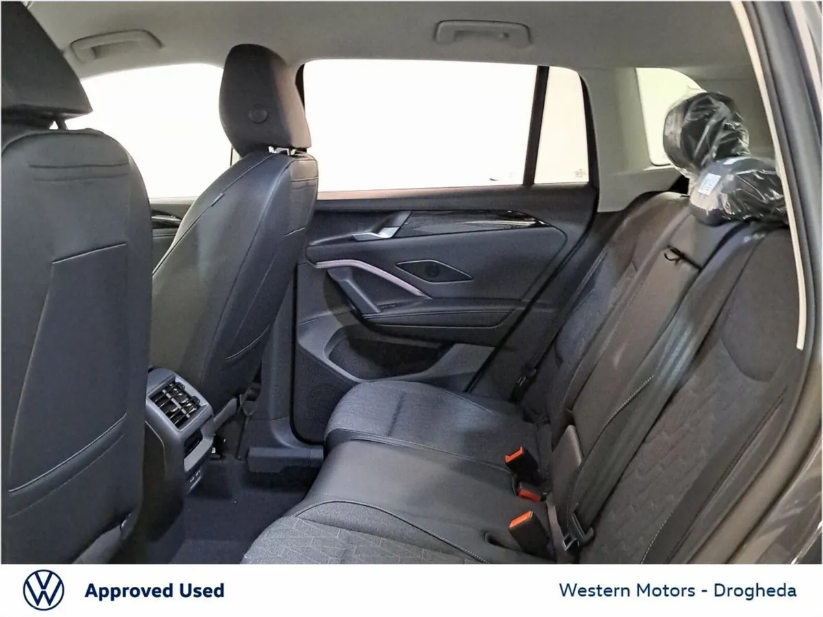 Volkswagen Tiguan SUV, Petrol Plug-in Hybrid, 2026, Grey