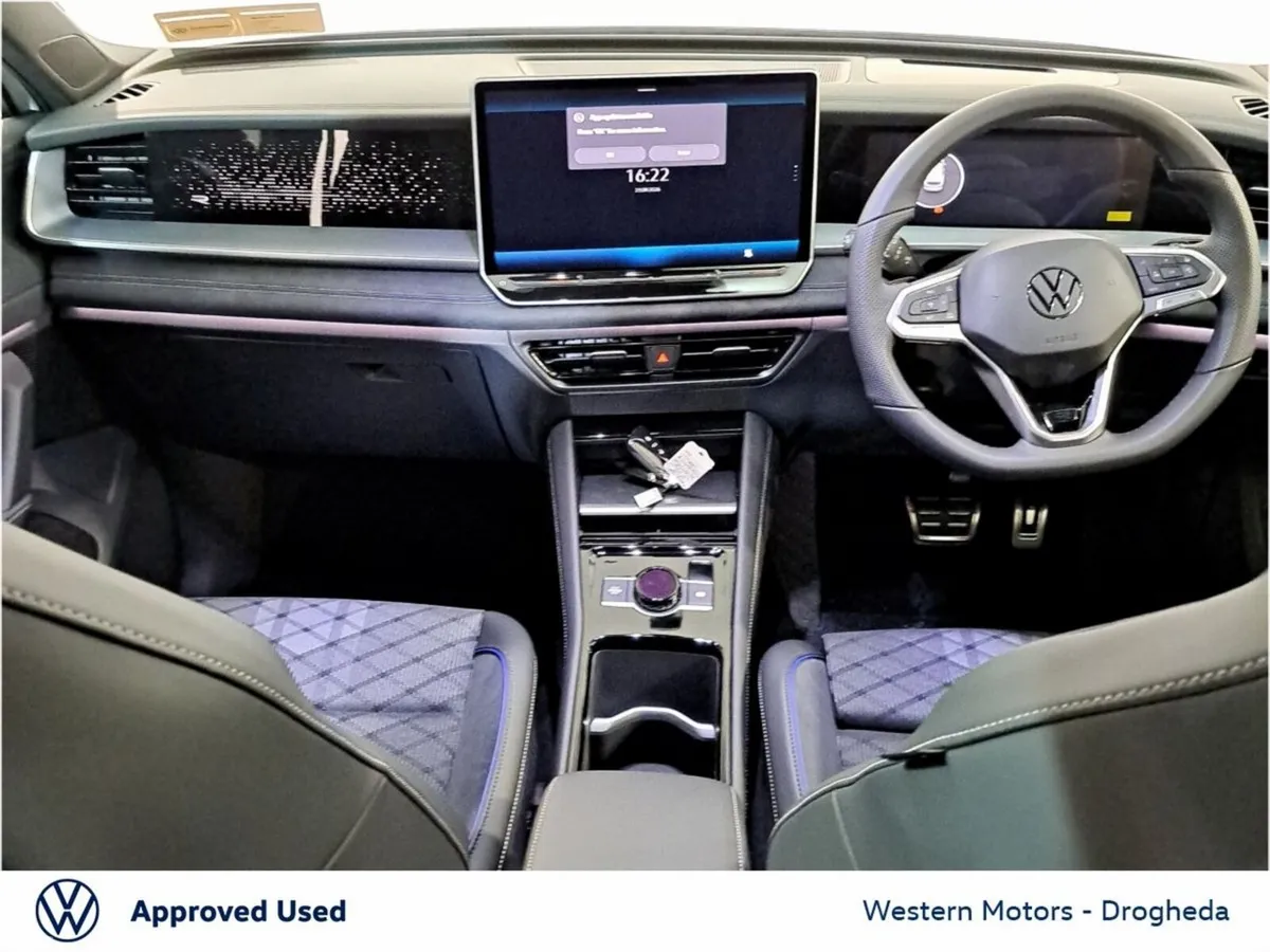 Volkswagen Tayron Estate, Petrol Plug-in Hybrid, 2026, White