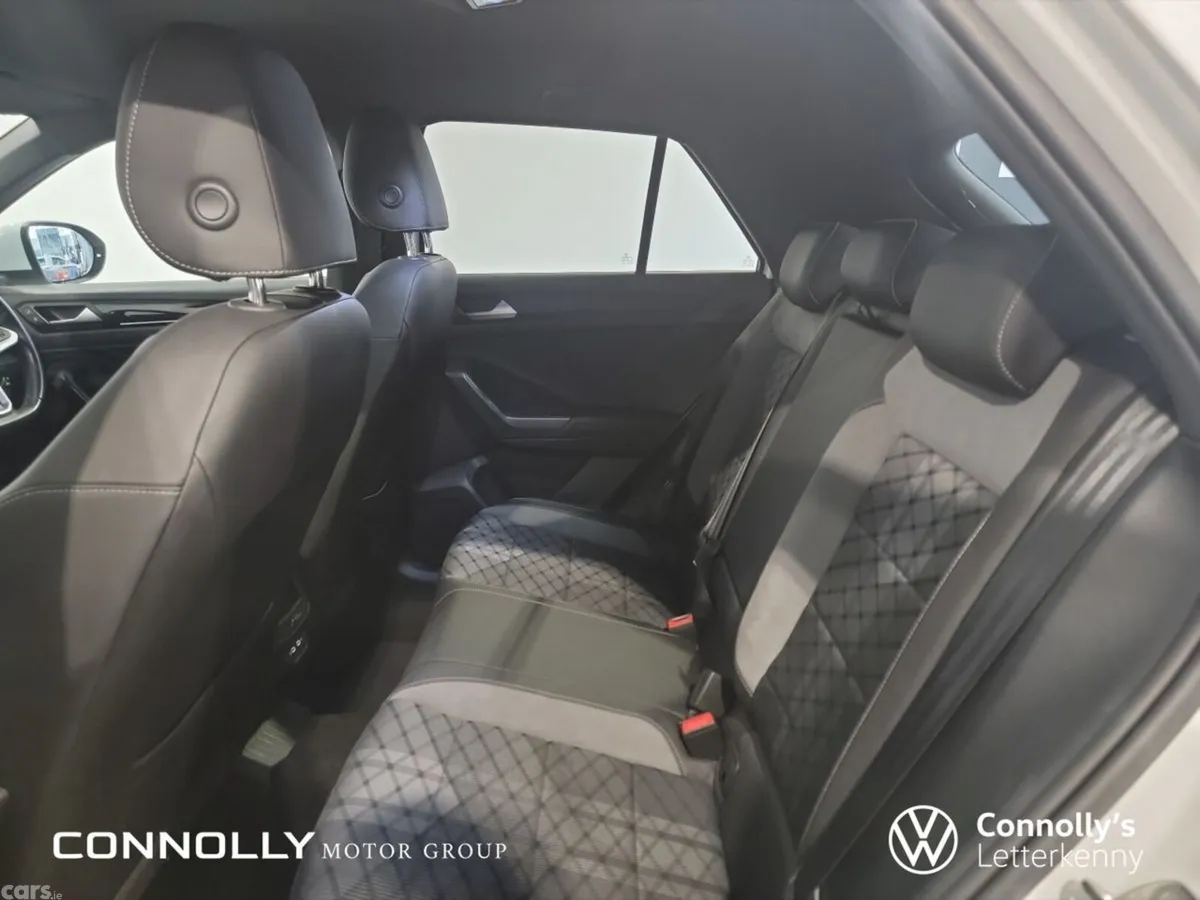 Volkswagen T-Roc SUV, Petrol, 2023, White
