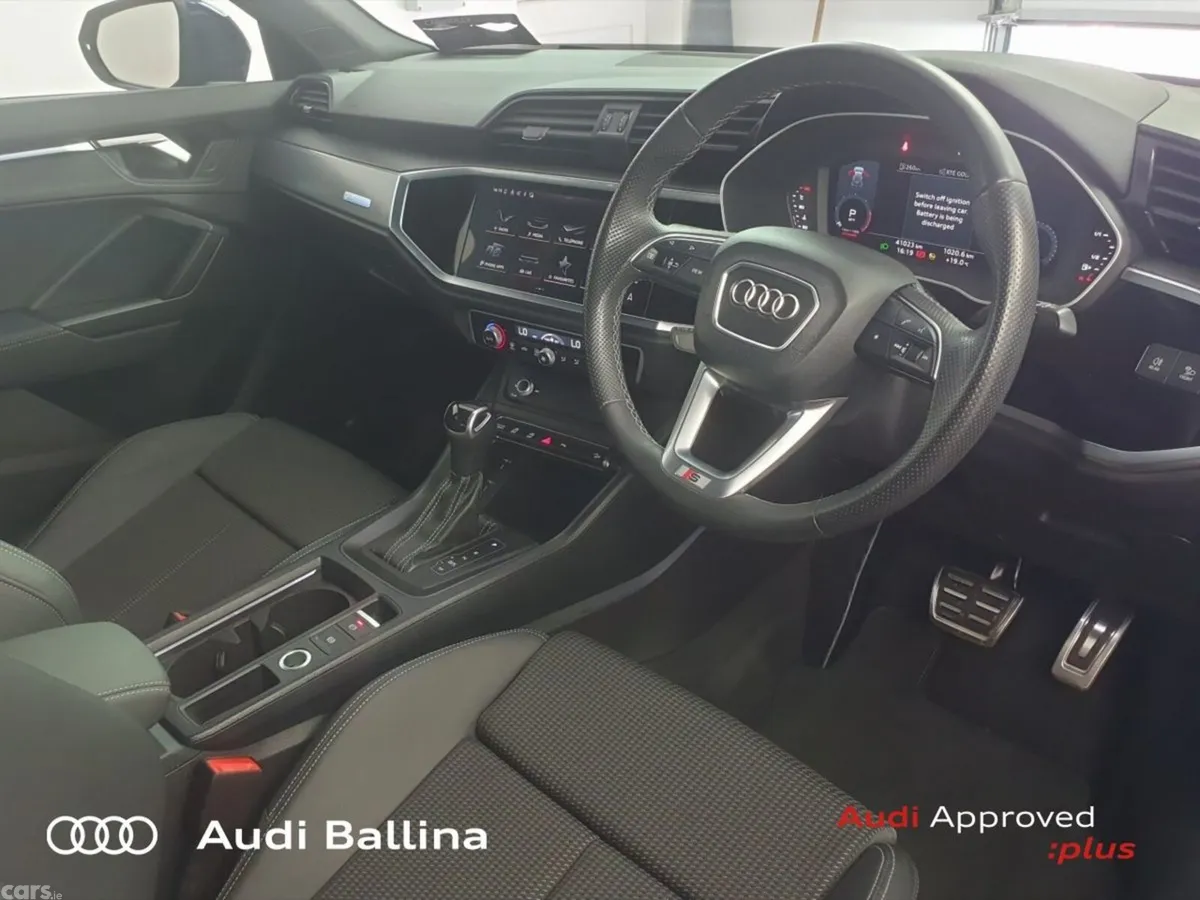 Audi Q3 SUV, Diesel, 2024, Blue