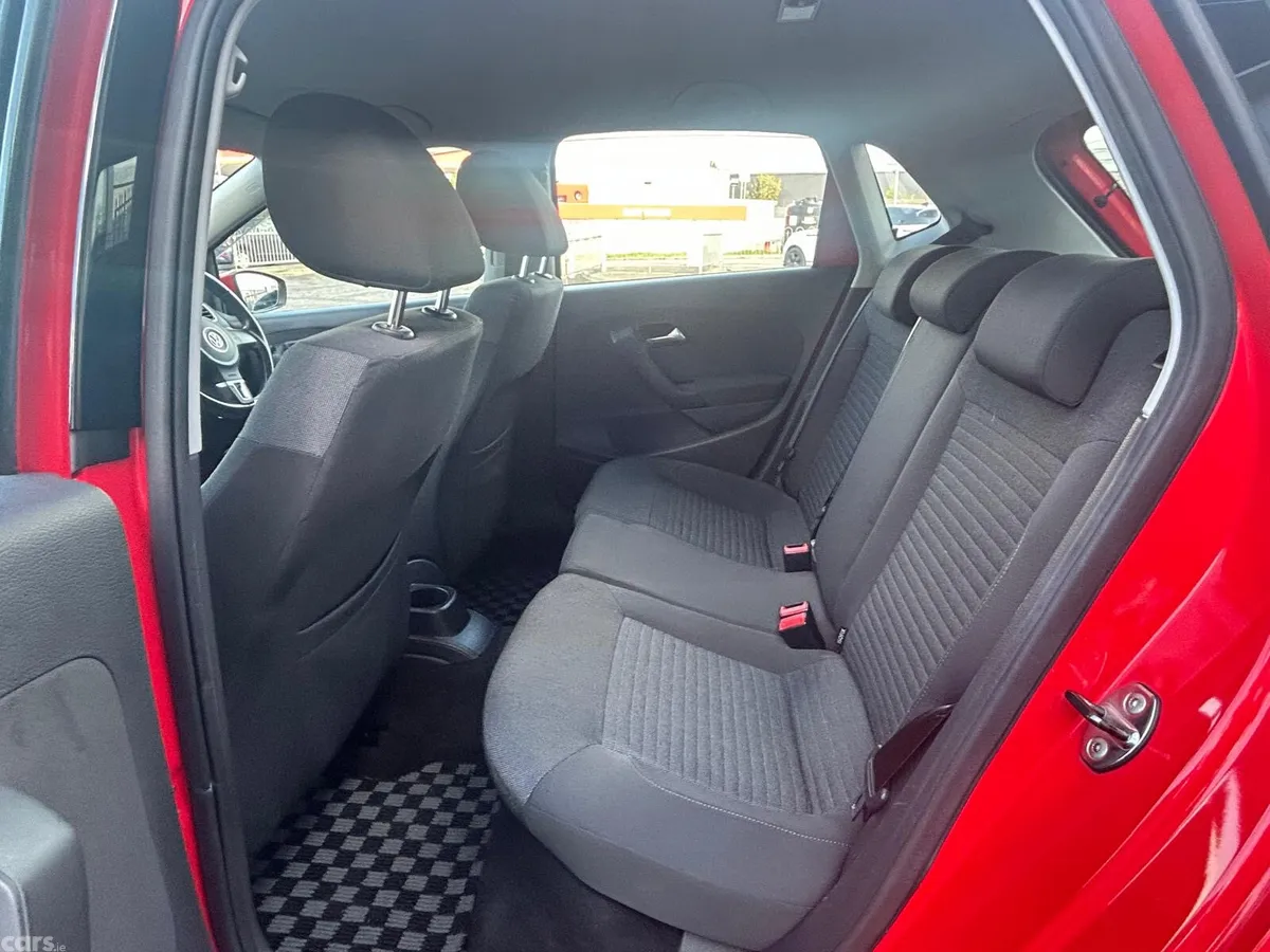 Volkswagen Polo Hatchback, Petrol, 2012, Red