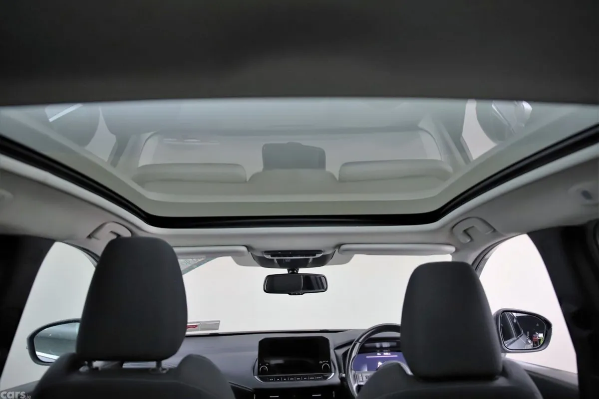 Nissan Qashqai SUV, Petrol, 2021, Blue