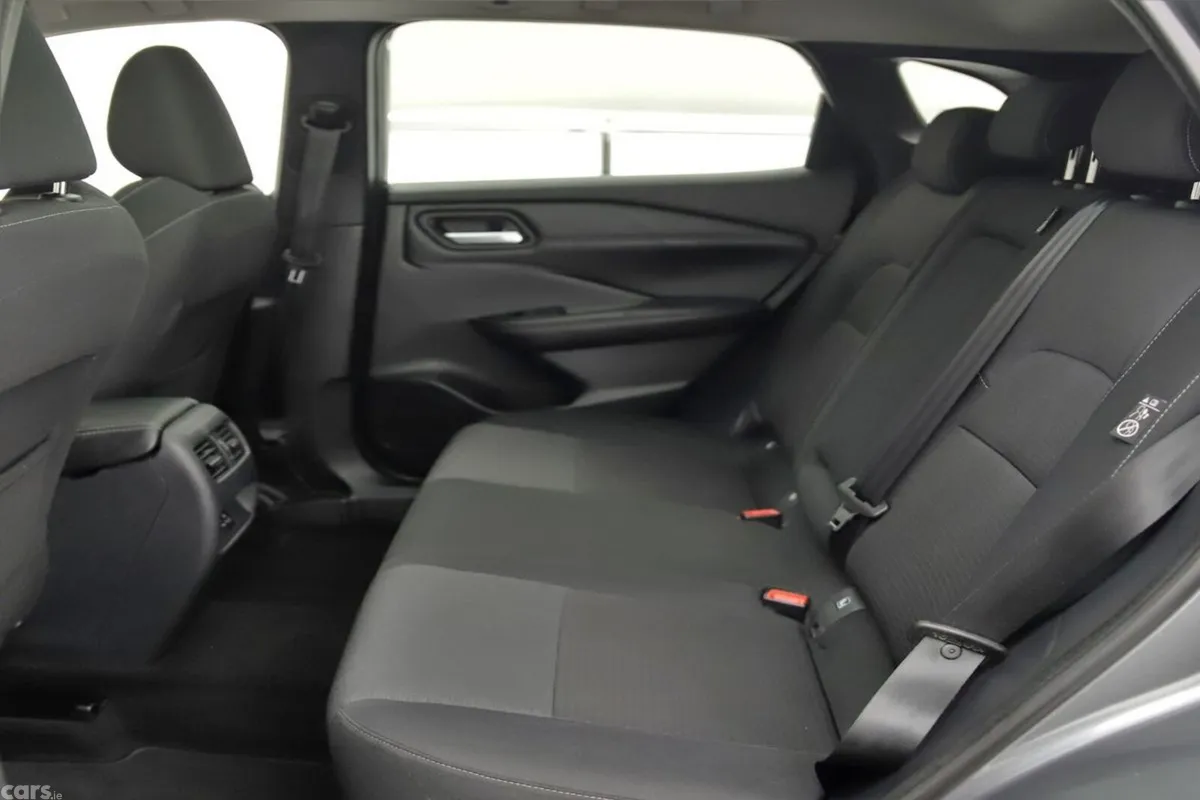 Nissan Qashqai SUV, Petrol, 2021, Blue