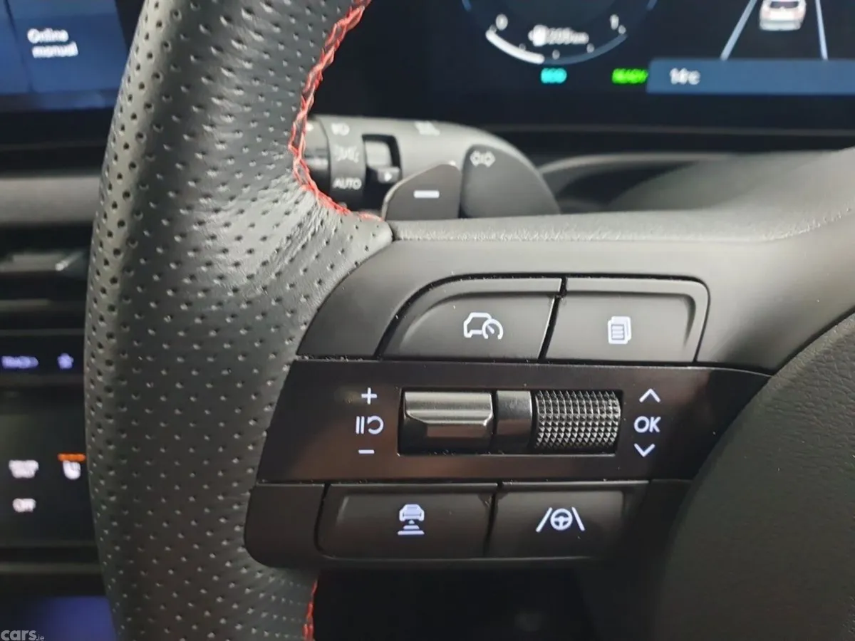 Hyundai Tucson SUV, Petrol Plug-in Hybrid, 2025, Silver