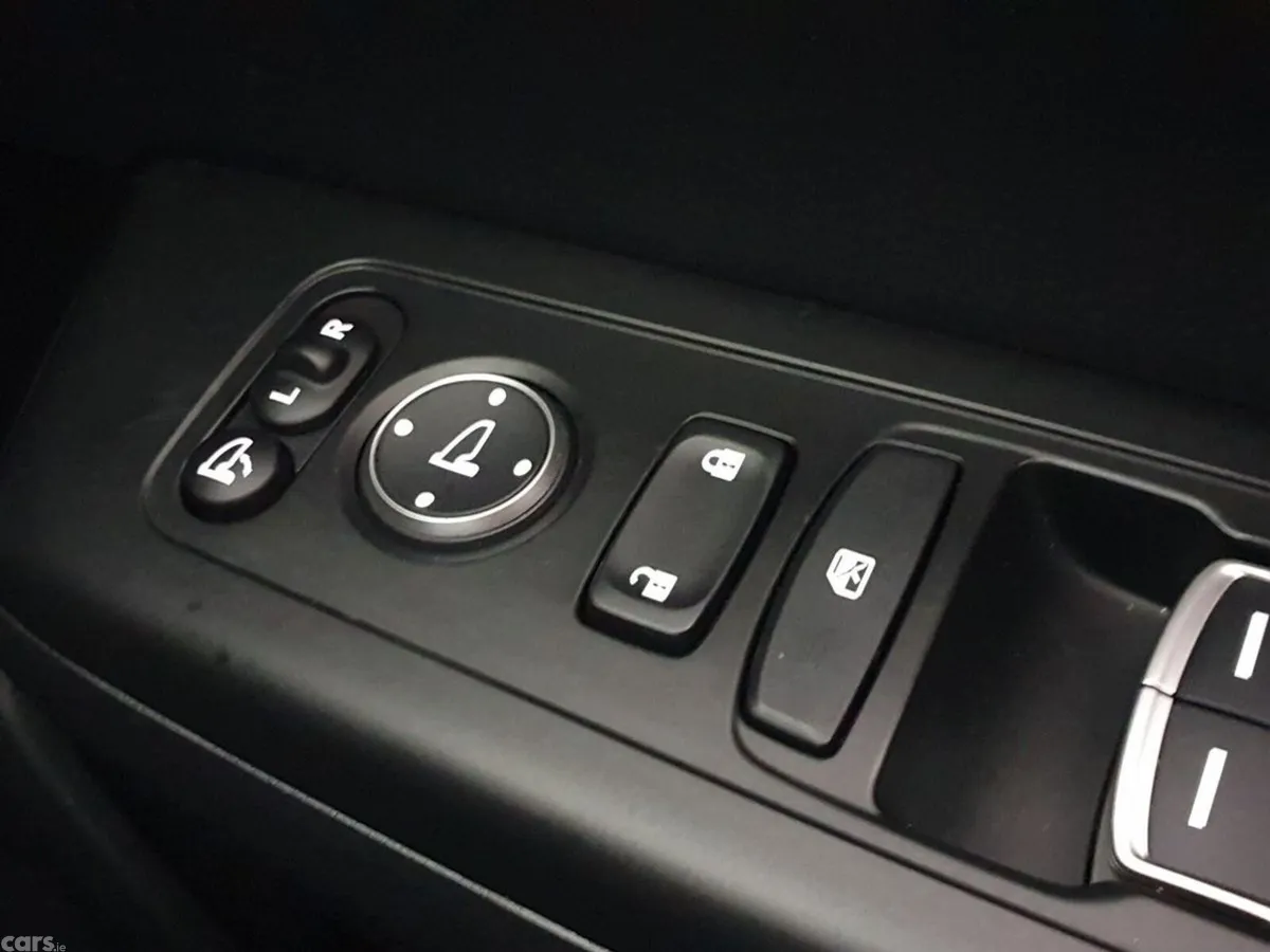 Honda CR-V SUV, Petrol Plug-in Hybrid, 2024, Black