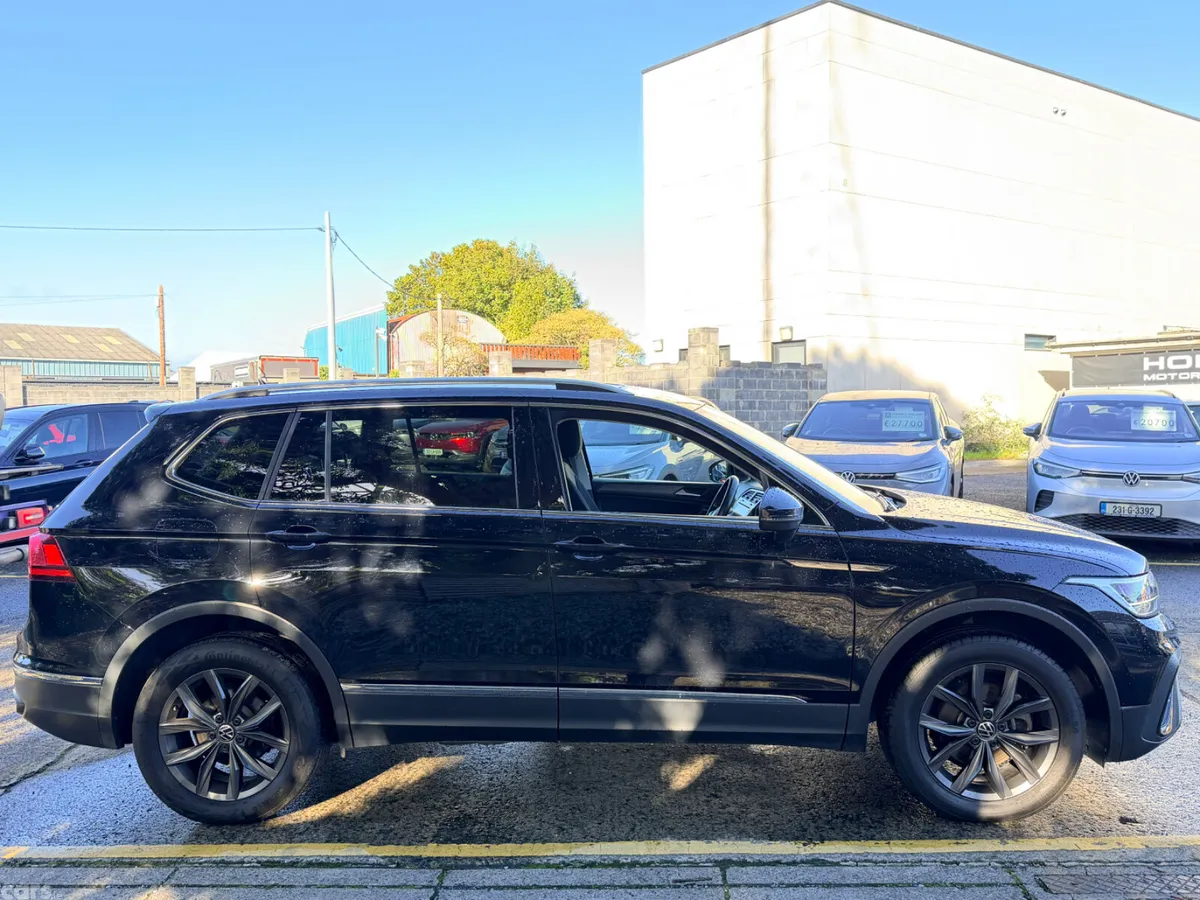 Volkswagen Tiguan Allspace SUV, Diesel, 2023, Black