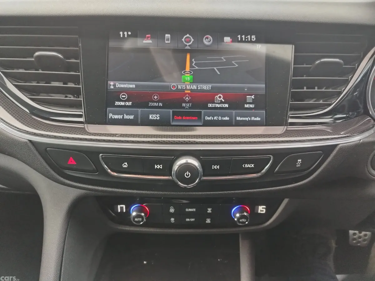 Vauxhall Insignia Hatchback, Diesel, 2017, Grey