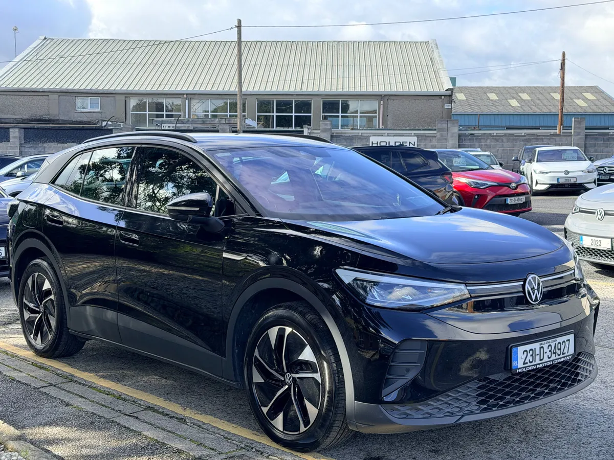 Volkswagen ID.4 Estate, Electric, 2023, Black