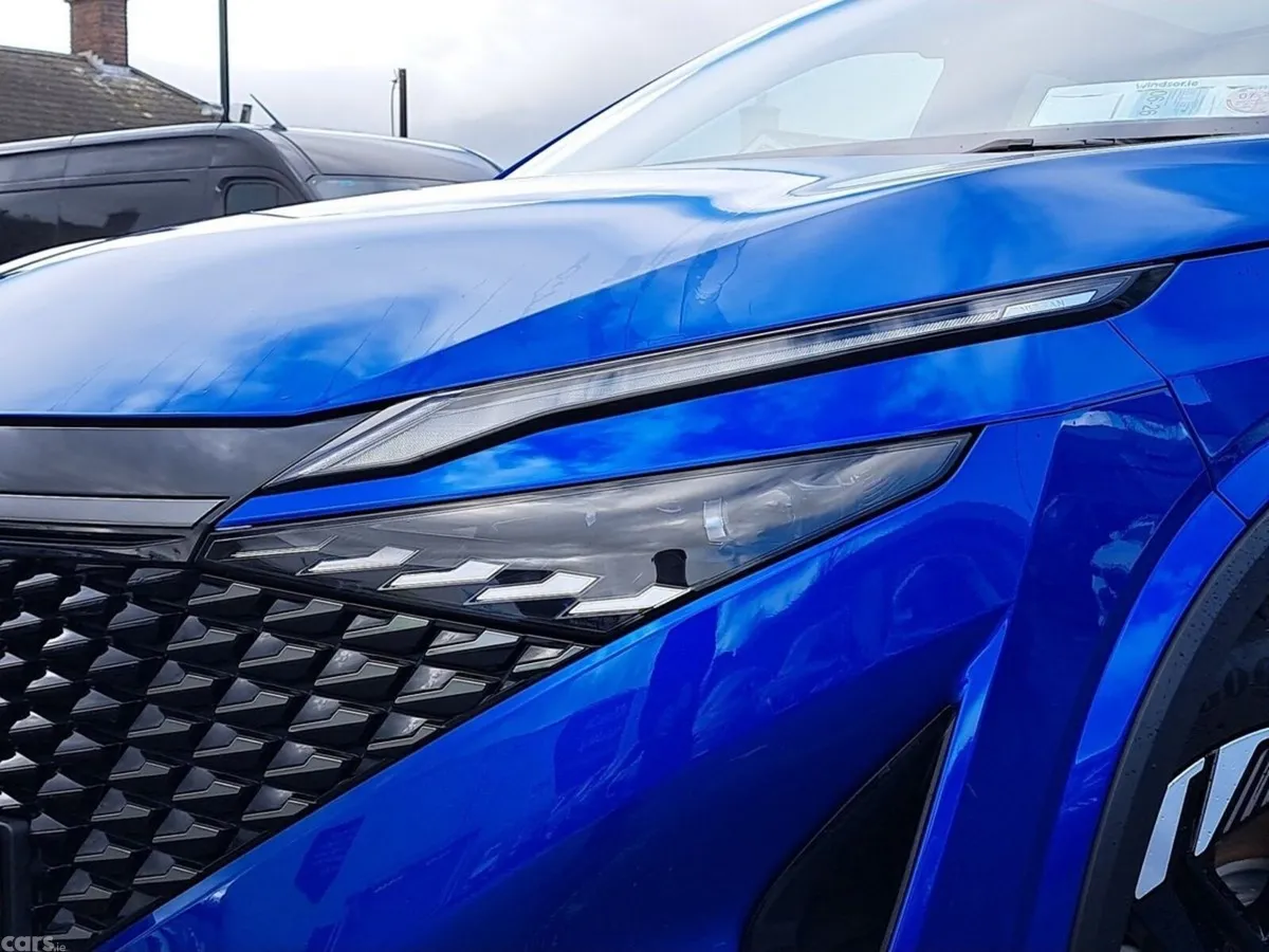 Nissan Qashqai SUV, Petrol Hybrid, 2026, Blue