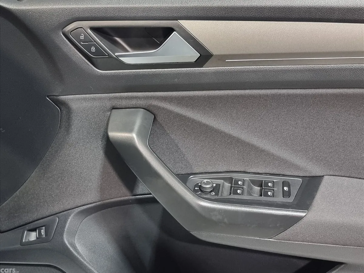 Volkswagen T-Roc SUV, Diesel, 2021, White