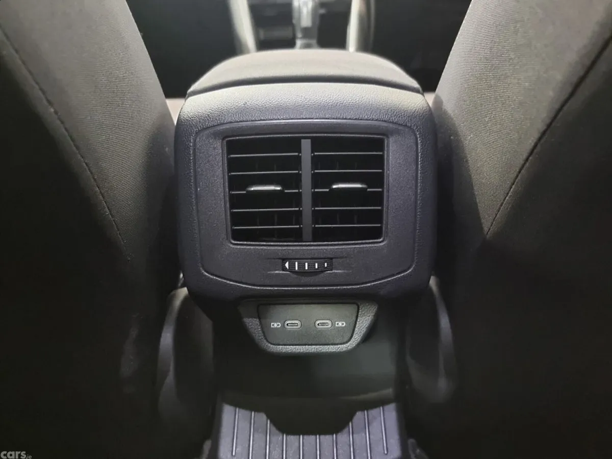 Volkswagen T-Roc SUV, Diesel, 2021, White