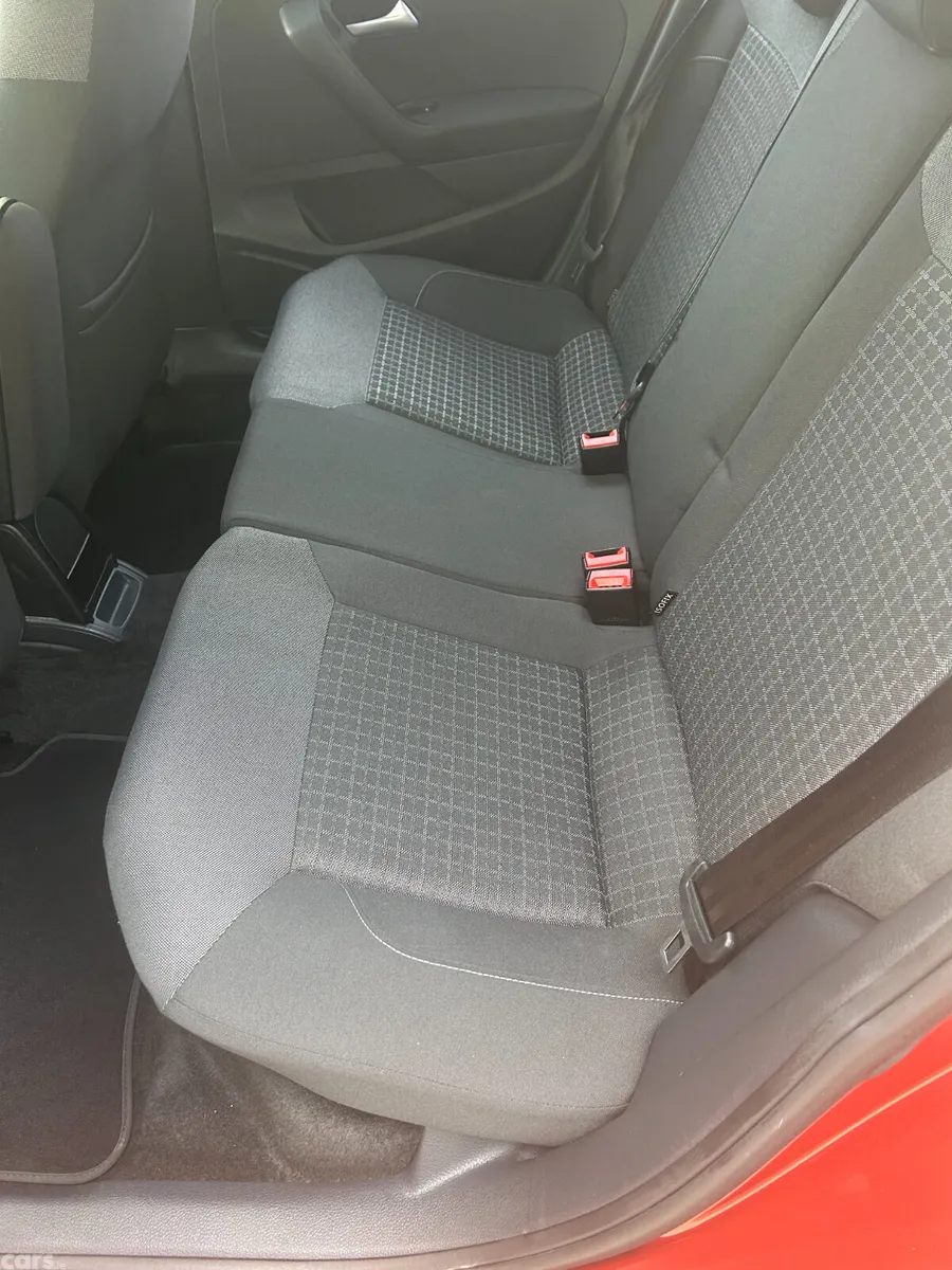Volkswagen Polo Hatchback, Petrol, 2015, Red