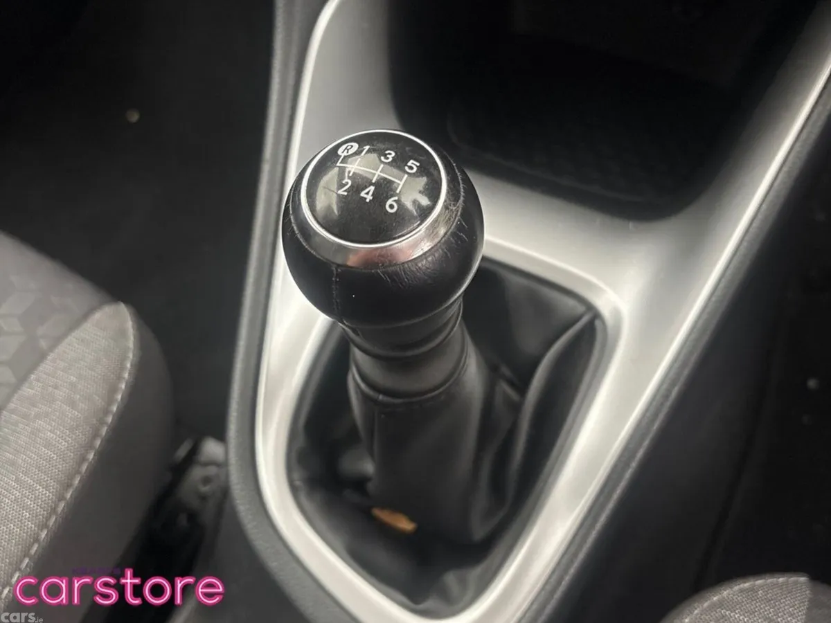Toyota Yaris Hatchback, Petrol, 2024, Grey