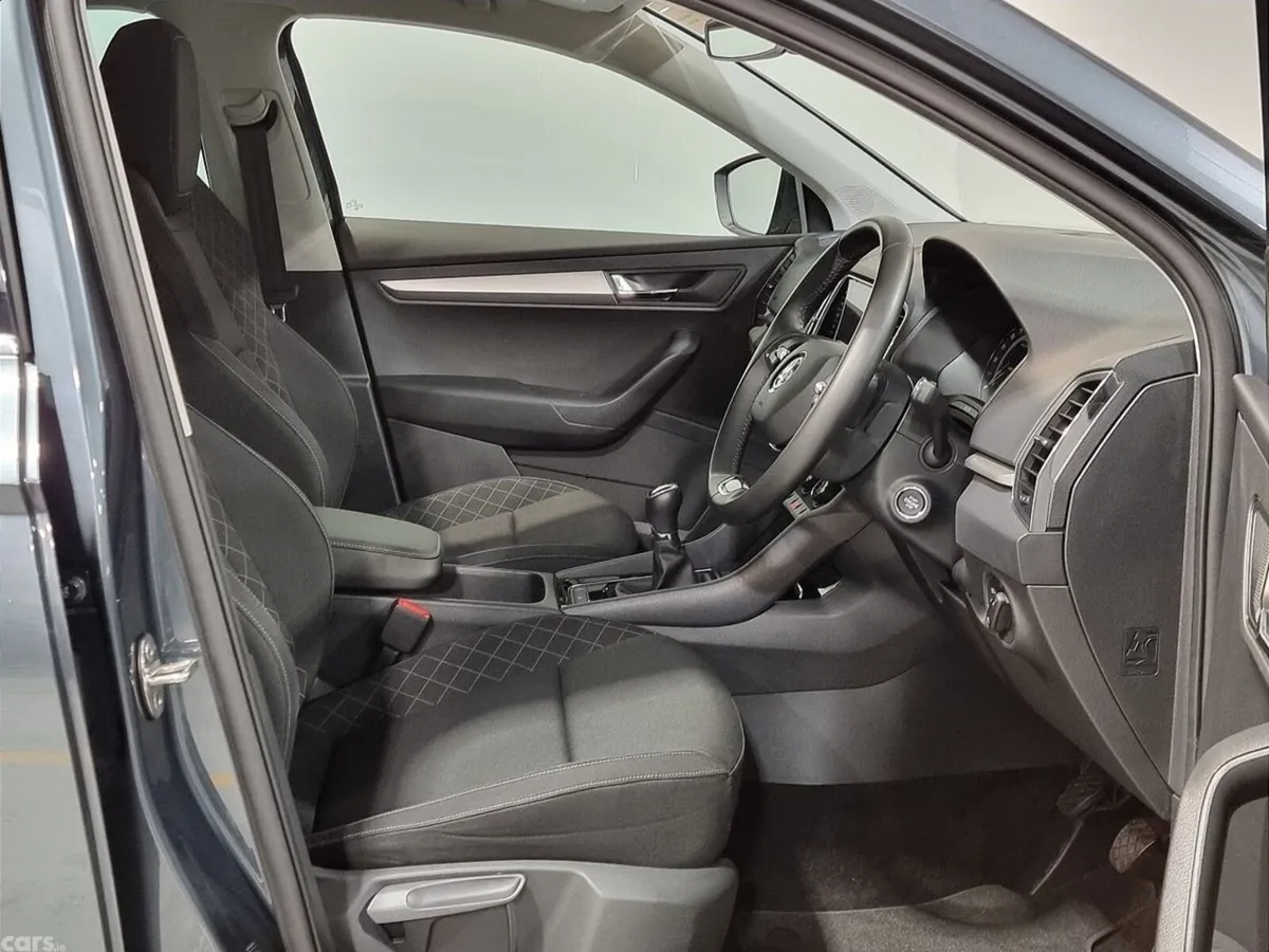 Skoda Karoq SUV, Diesel, 2021, Grey