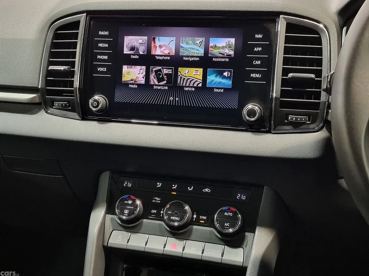 Skoda Karoq SUV, Diesel, 2021, Grey