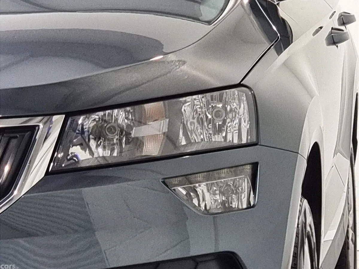 Skoda Karoq SUV, Diesel, 2021, Grey