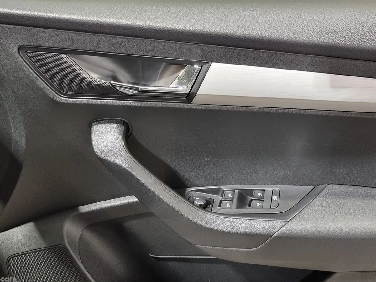 Skoda Karoq SUV, Diesel, 2021, Grey