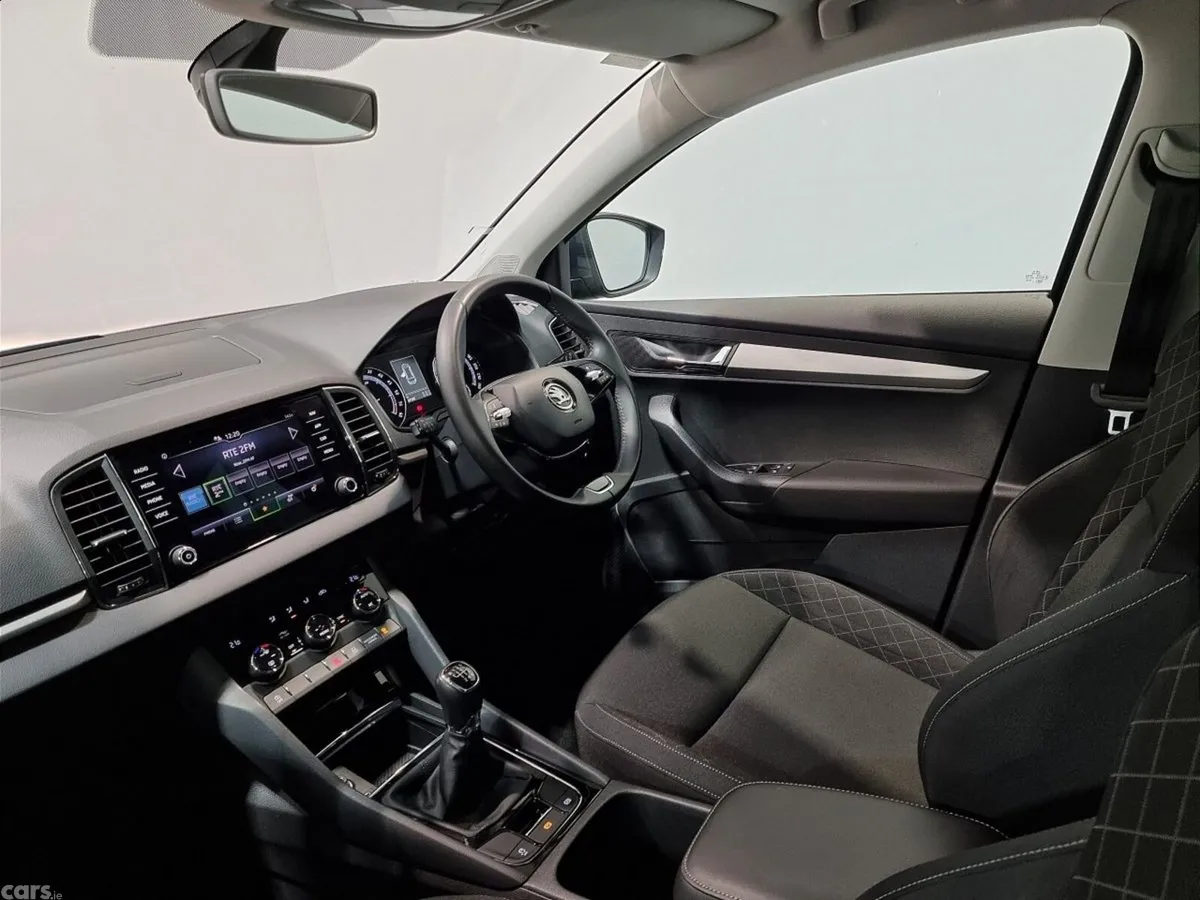 Skoda Karoq SUV, Diesel, 2021, Grey