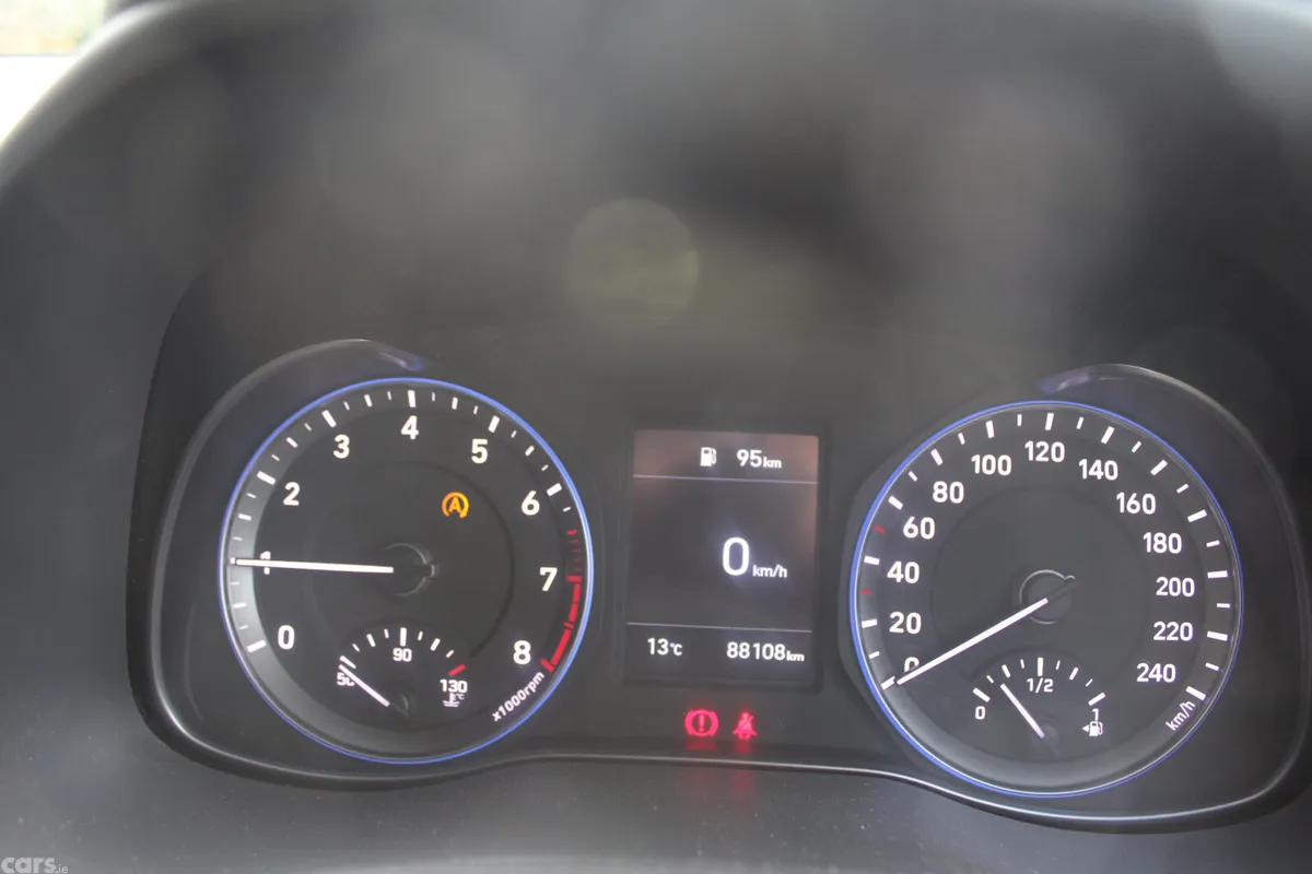 Hyundai KONA MPV, Petrol, 2019, Red
