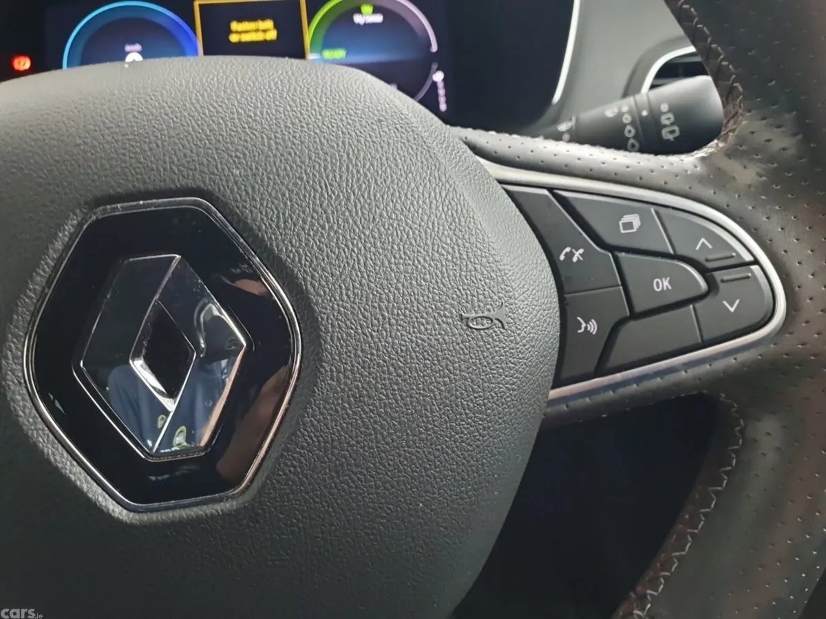 Renault Megane Hatchback, Petrol Plug-in Hybrid, 2022, Grey