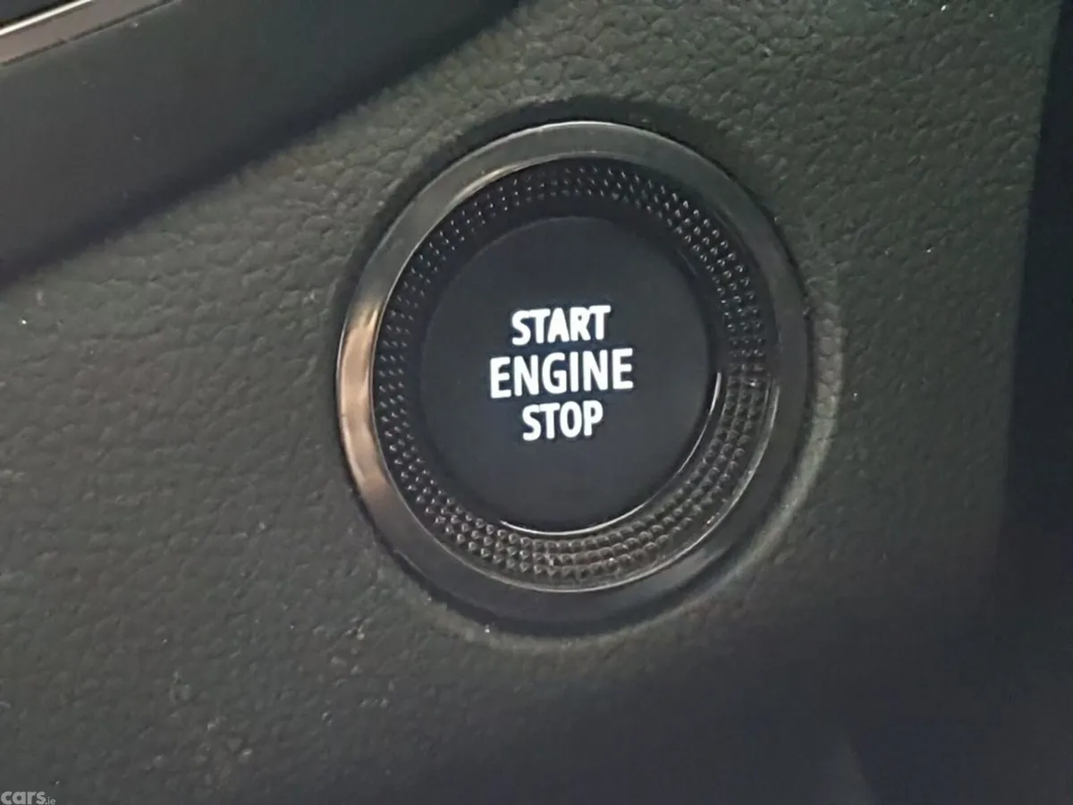 Renault Megane Hatchback, Petrol Plug-in Hybrid, 2022, Grey