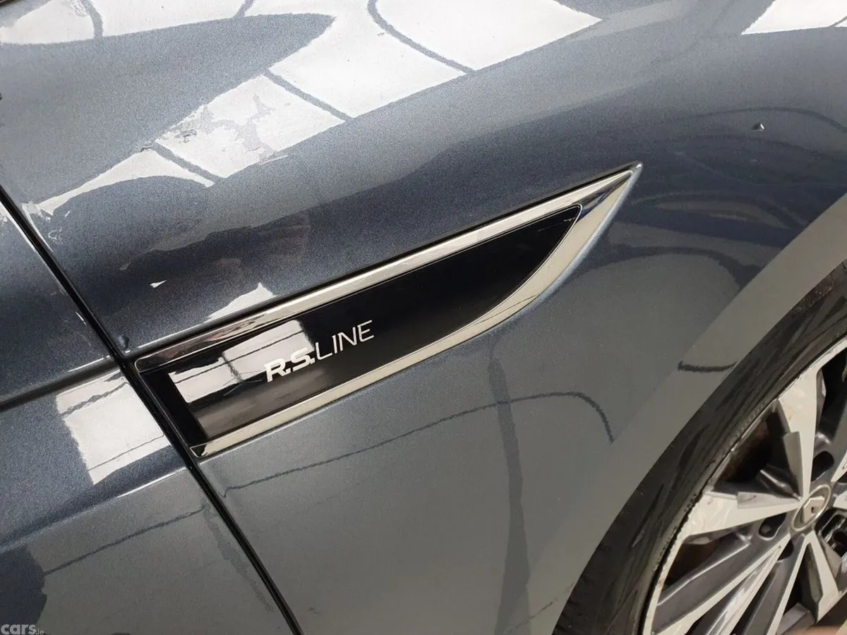 Renault Megane Hatchback, Petrol Plug-in Hybrid, 2022, Grey