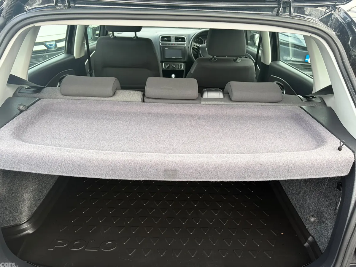 Volkswagen Polo Hatchback, Petrol, 2015, Black