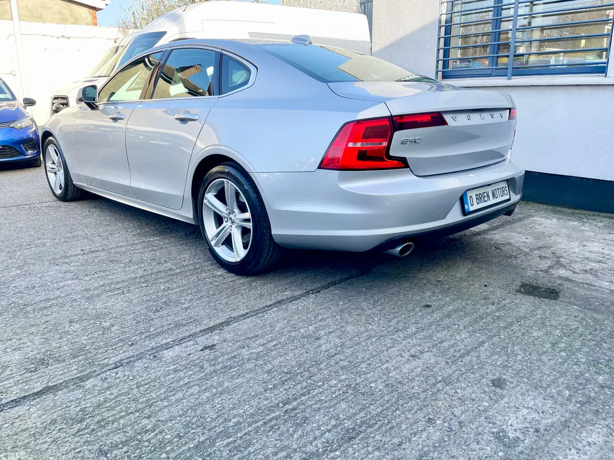 Volvo S90 Saloon, Diesel, 2020, Silver
