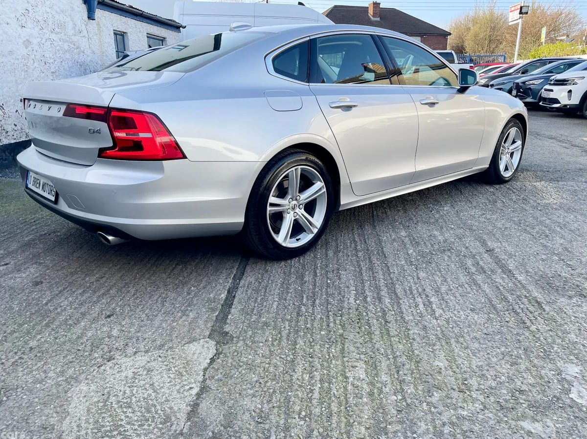 Volvo S90 Saloon, Diesel, 2020, Silver