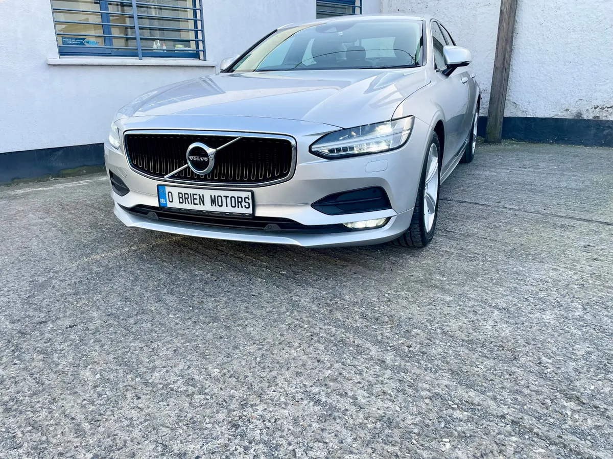 Volvo S90 Saloon, Diesel, 2020, Silver
