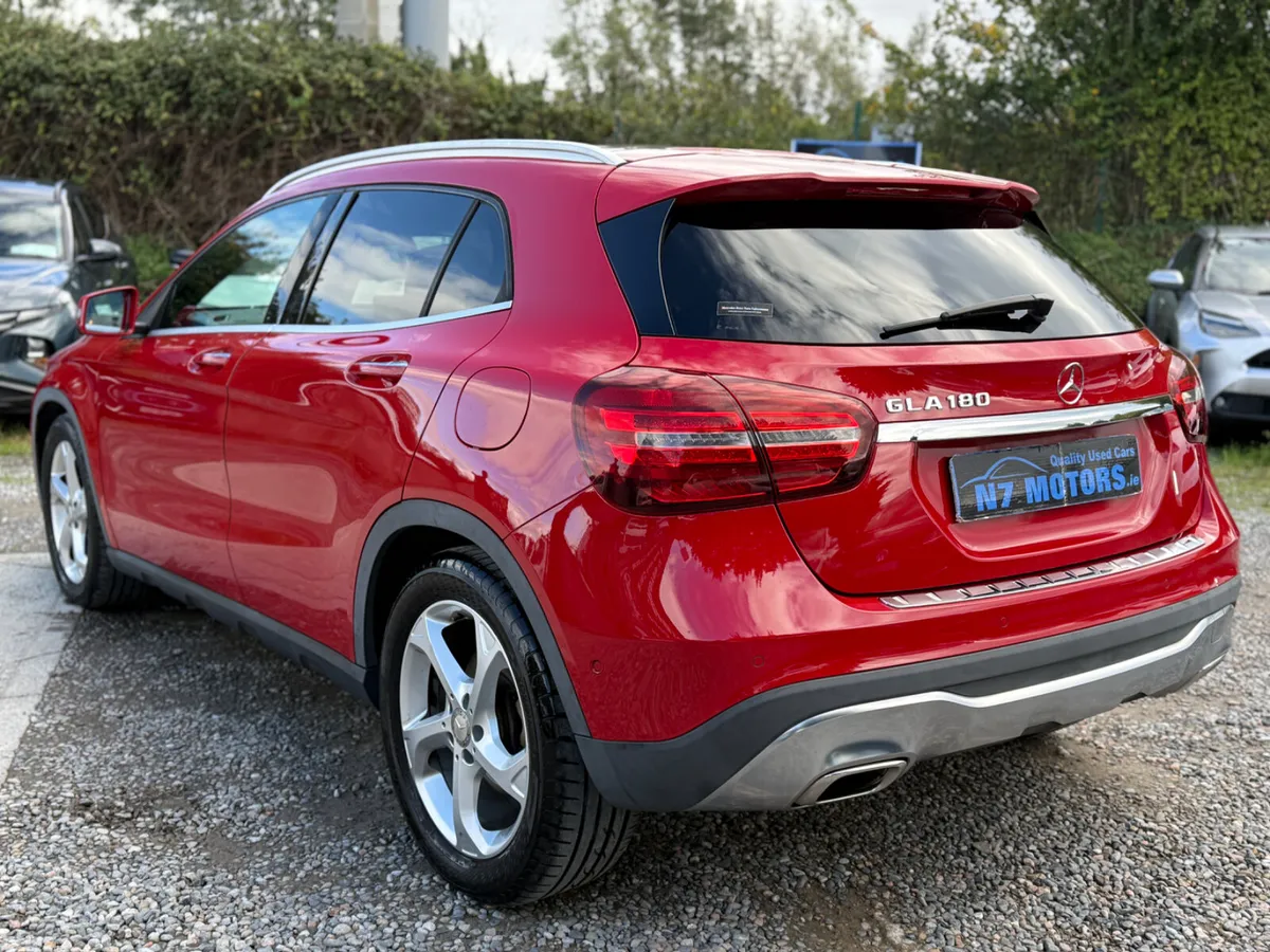 Mercedes-Benz GLA SUV, Petrol, 2017, Red