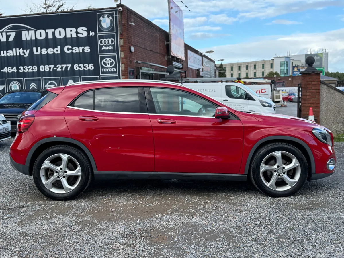 Mercedes-Benz GLA SUV, Petrol, 2017, Red