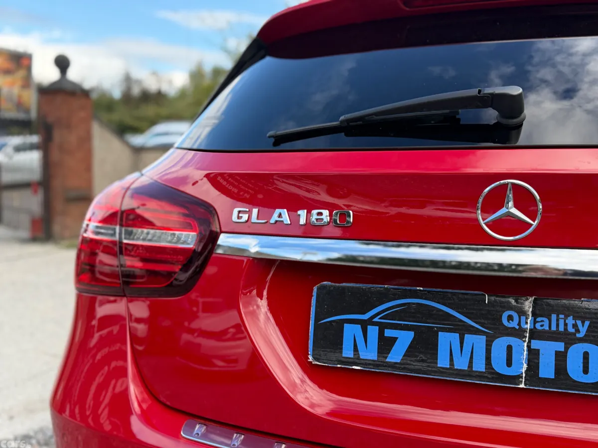 Mercedes-Benz GLA SUV, Petrol, 2017, Red