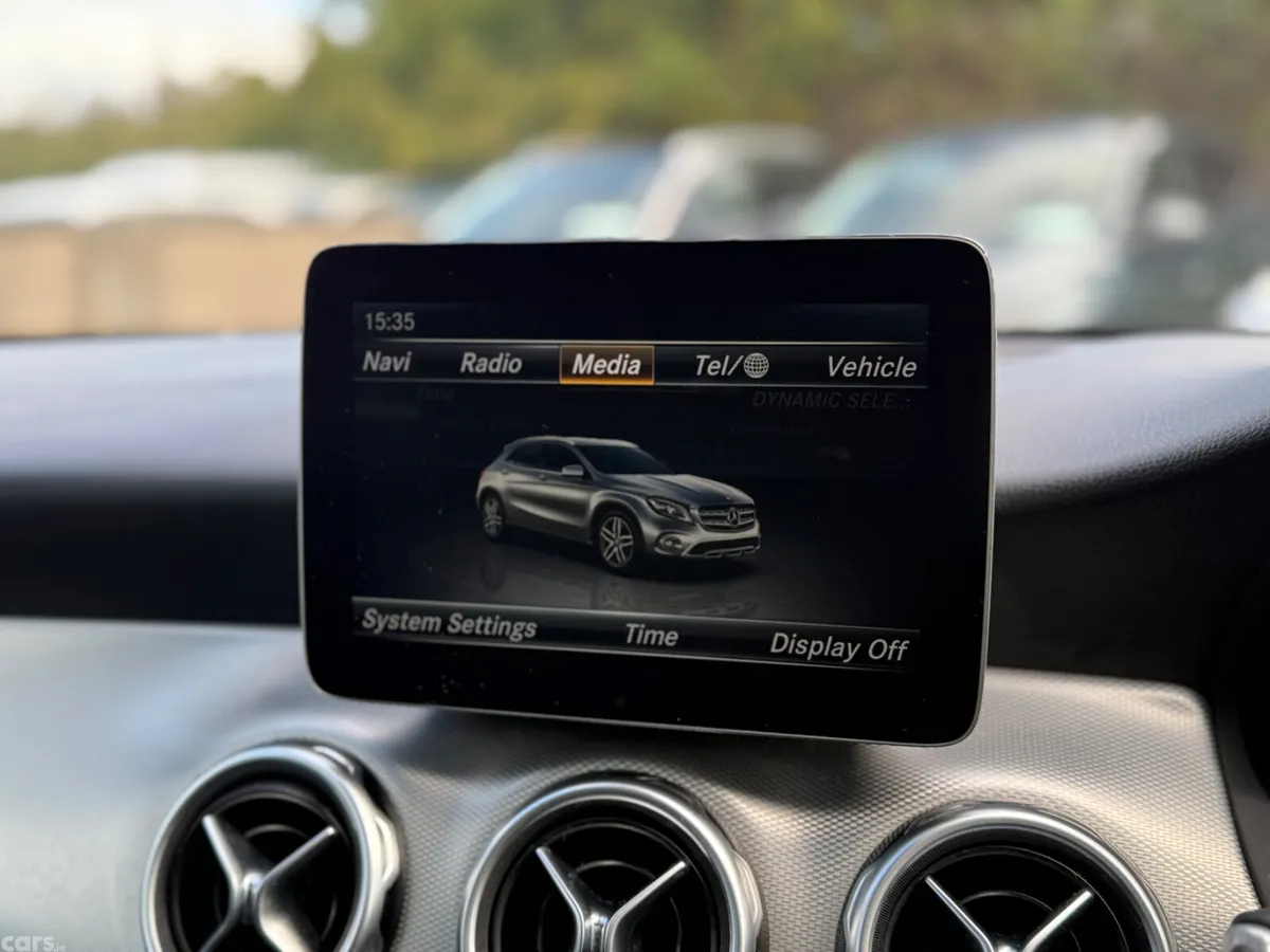 Mercedes-Benz GLA SUV, Petrol, 2017, Red
