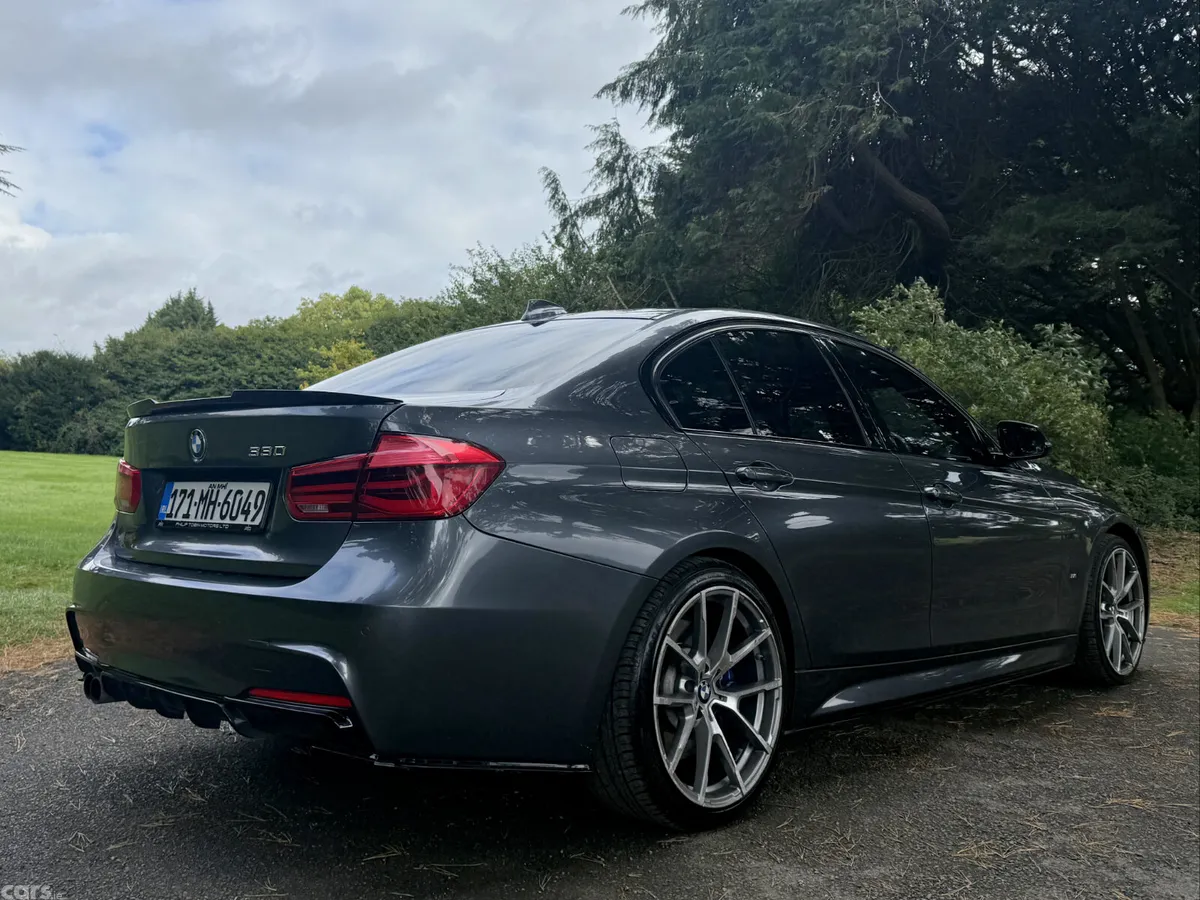 BMW 3-Series Saloon, Petrol Plug-in Hybrid, 2017, Grey