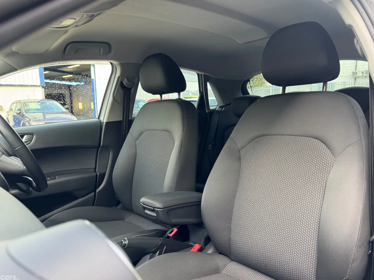 Audi A1 Hatchback, Petrol, 2012, White