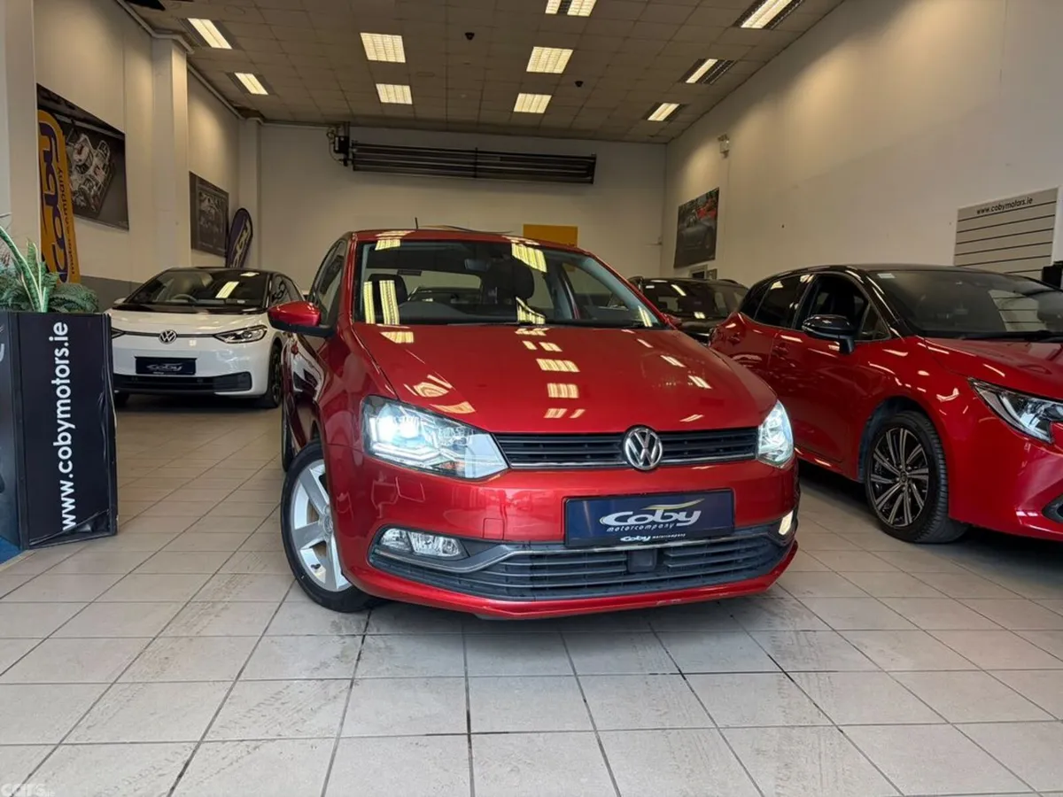 Volkswagen Polo Hatchback, Petrol, 2017, Red