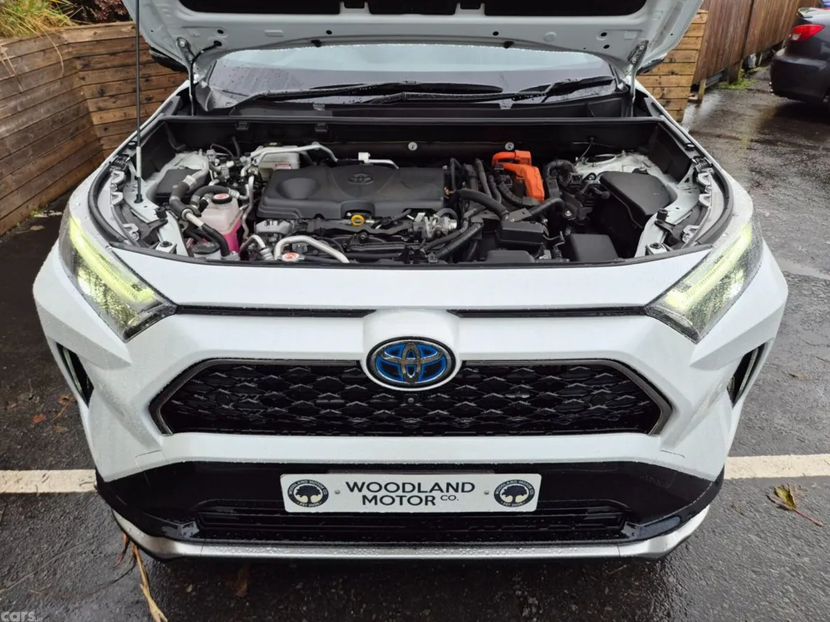 Toyota RAV4 SUV, Petrol Plug-in Hybrid, 2023, White