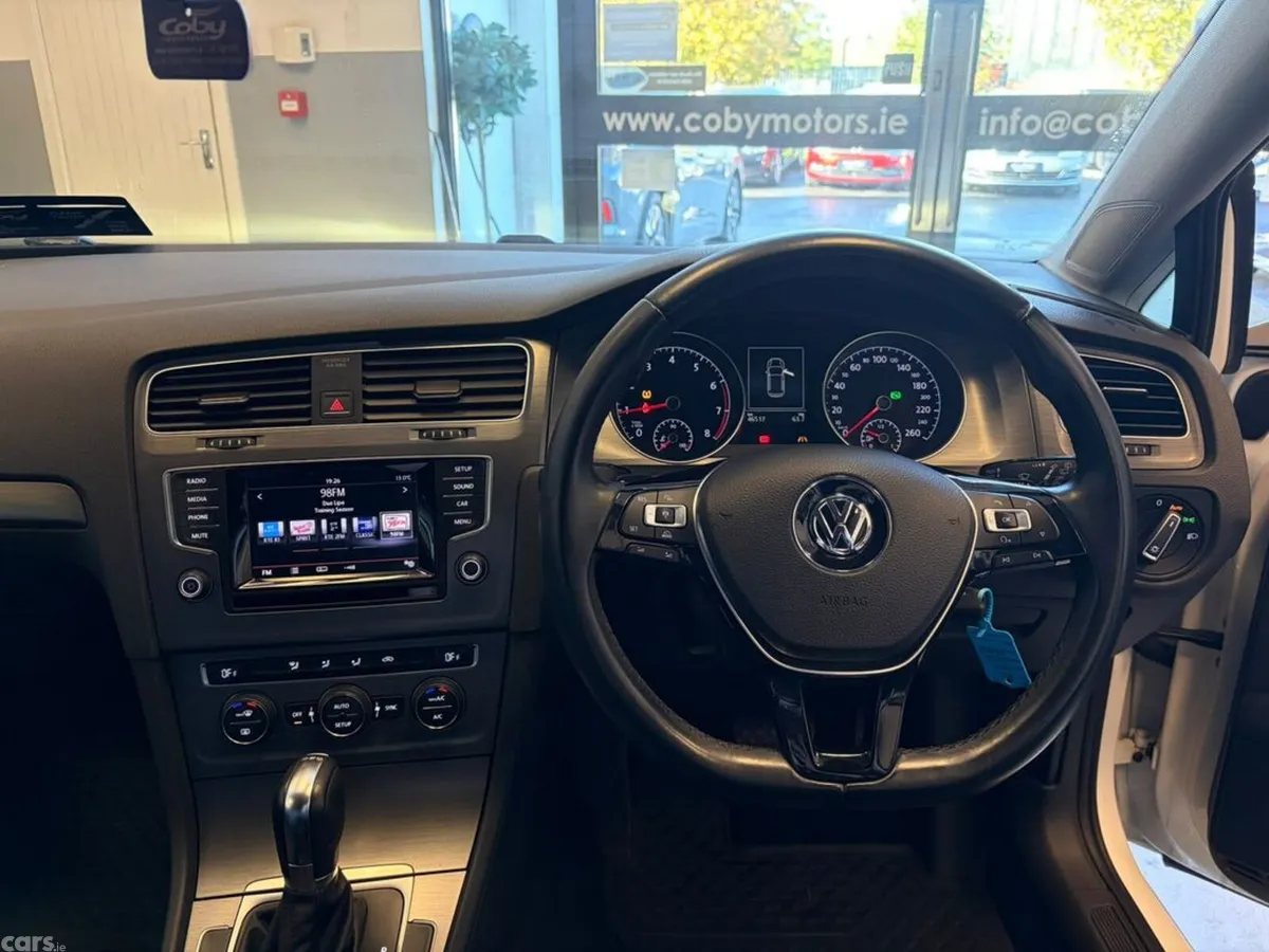 Volkswagen Golf Hatchback, Petrol, 2013, White