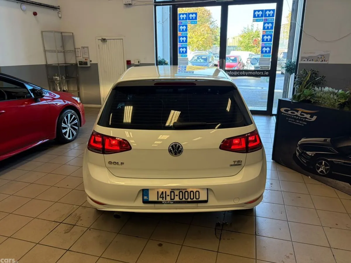 Volkswagen Golf Hatchback, Petrol, 2013, White