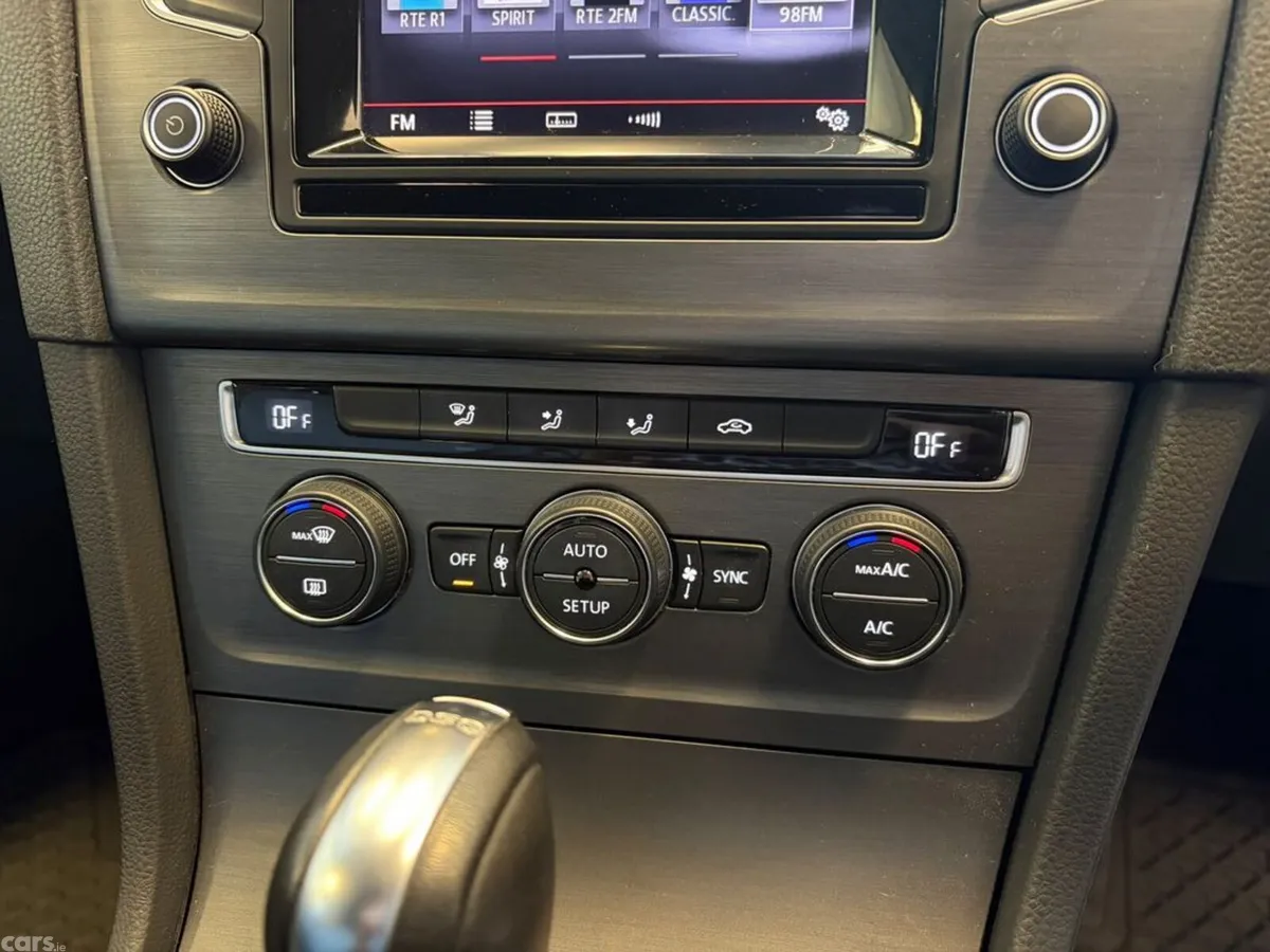 Volkswagen Golf Hatchback, Petrol, 2013, White
