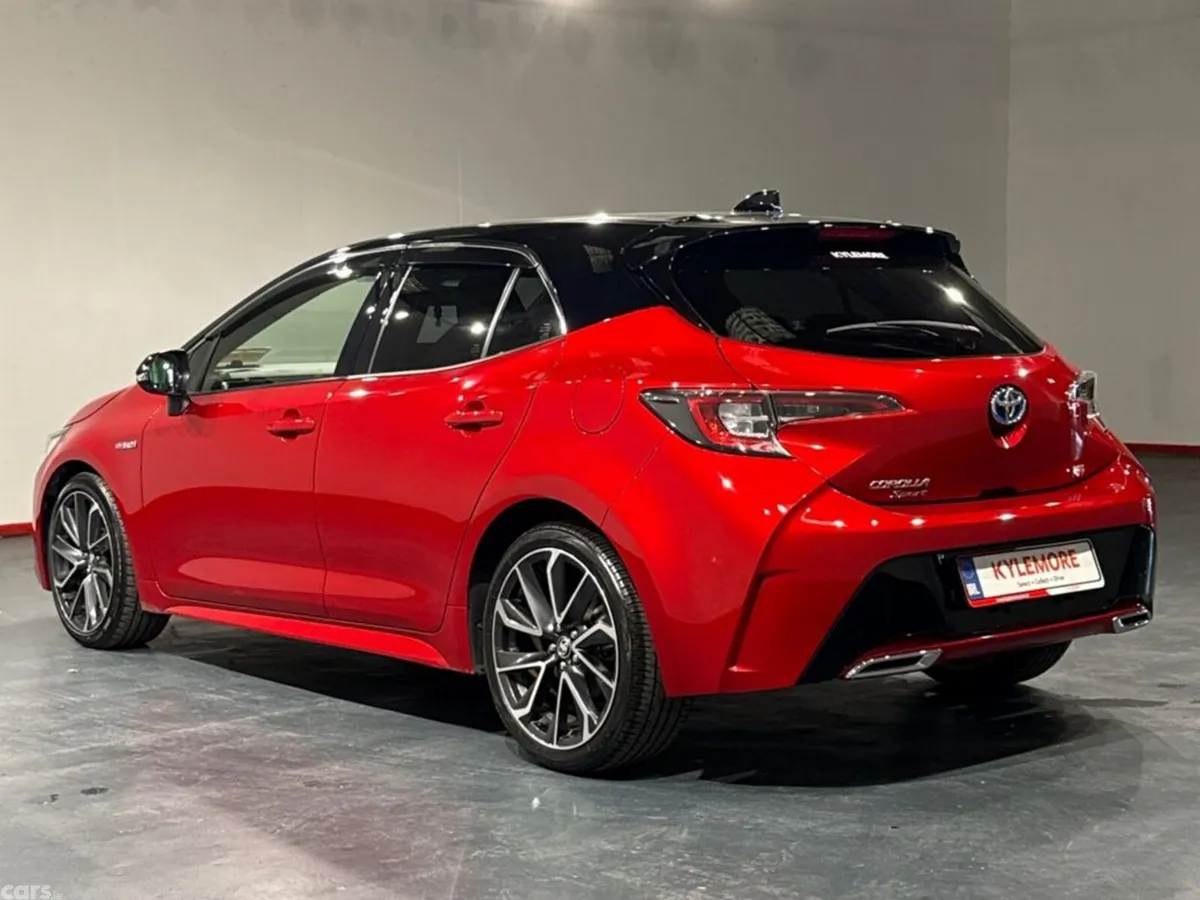 Toyota Corolla Hatchback, Petrol Hybrid, 2020, Red